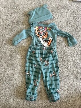 Disney Teal Tigger Kids Matching Set